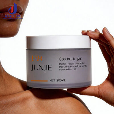 ইকো-ফ্রেন্ডলি ফেস আই বডি স্কিন ক্রিম প্যাকেজিং জার ৫০ গ্রাম-২৫০ গ্রাম কাস্টম এম্পটি ফ্রস্টেড পার্পল ব্লু পিঙ্ক কসমেটিক প্লাস্টিক ক্রিম জার